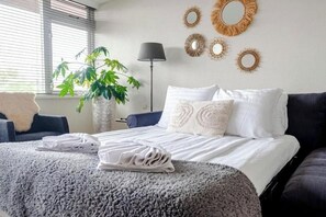1 habitación, wifi y ropa de cama