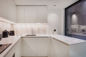 City Duplex, 1 Double Bed, Non Smoking | Private kitchenette