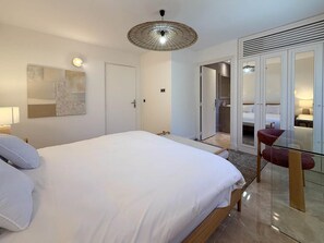 10 habitaciones y wifi 