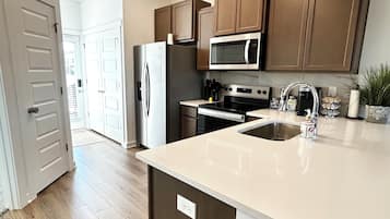 Microwave, oven, stovetop, dishwasher