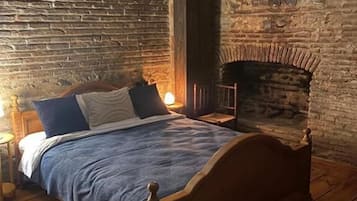 Double Room, Garden View | Wi-fi percuma