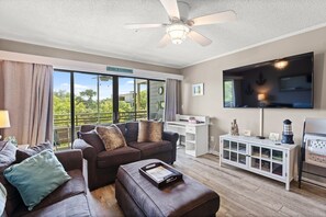 Smart TV - Relax and Recharge at Ocean Creek Resort with Pools, Beach Access & More! (North Myrtle Beach)