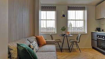 Standard Studio | Living area