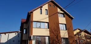 Exterior - Fantastic 9-bedroom villa in Cluj-Napoca (Cluj-Napoca)