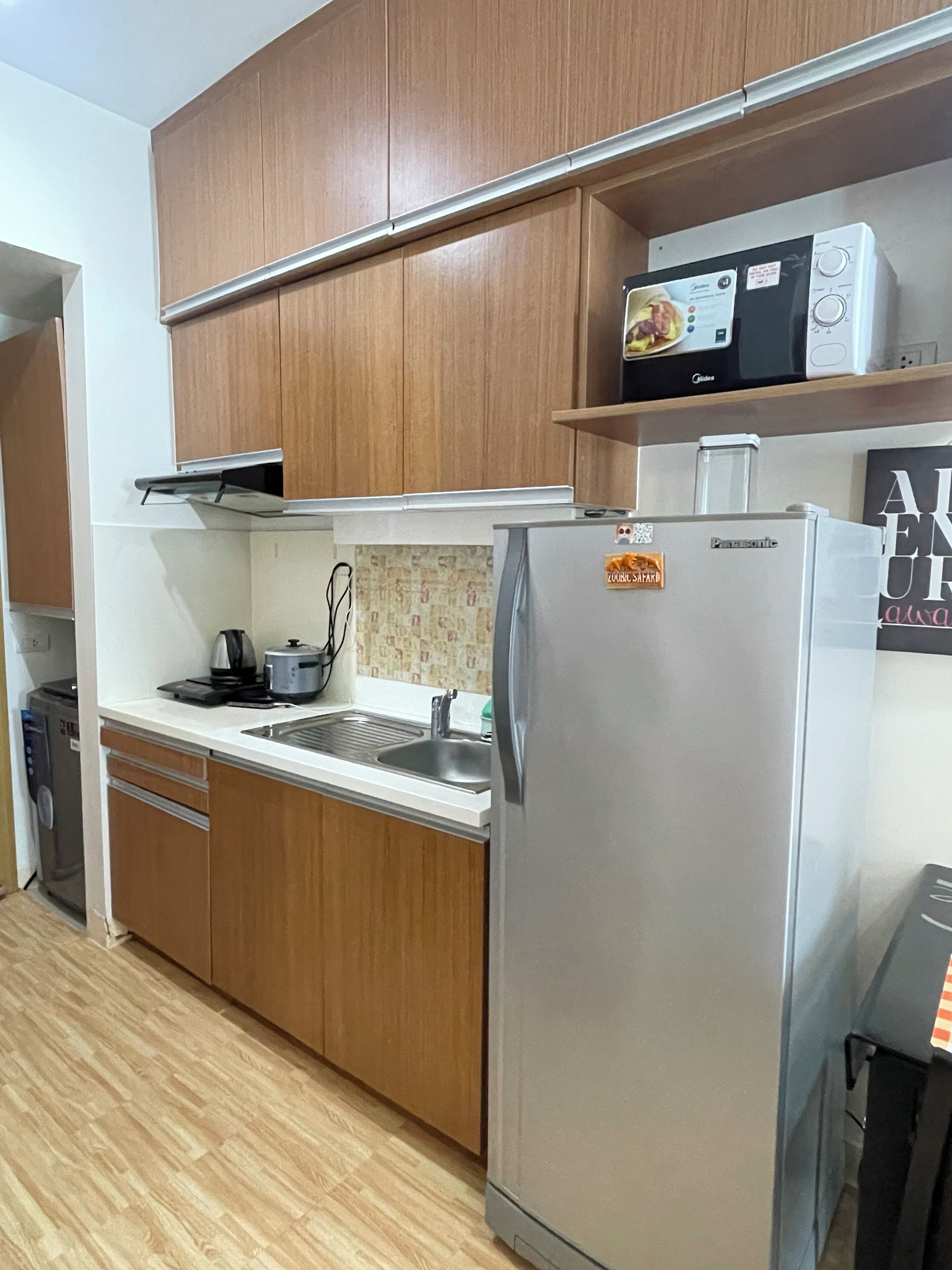 Comfort Studio | Private kitchen | Fridge, microwave, cookware/dishes/utensils