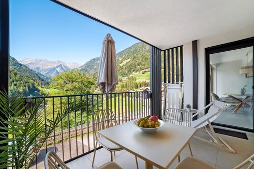 Apartment 'Sina' with Mountain View, Private Terrace and Wi-Fi