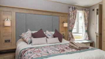 2 slaapkamers, individueel gedecoreerd, individueel gemeubileerd