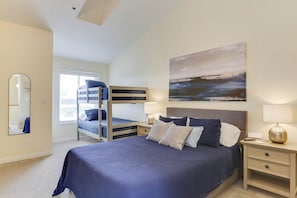 2 chambres, fer et planche à repasser, Wi-Fi, draps fournis