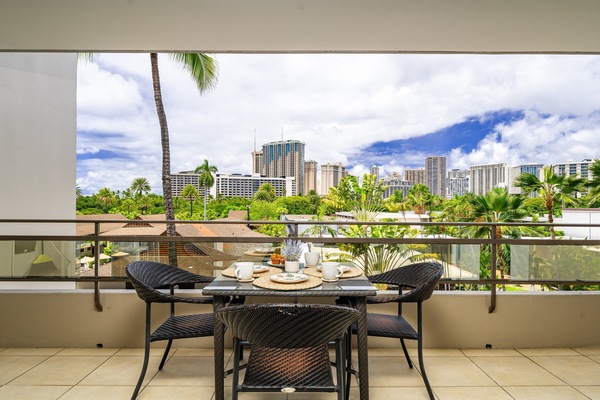 Outdoor dining