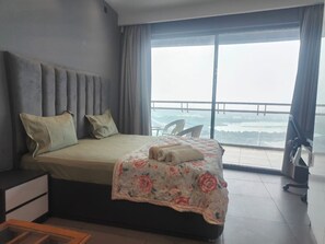 Luxe kamer | Een bureau, extra bedden, gratis wifi, beddengoed