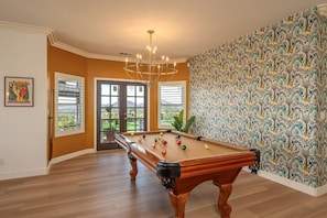 Spielezimmer