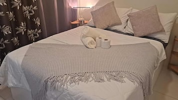 1 多间卧室、WiFi、床单