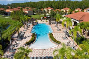 House - Lakeview 4Bd Family Villa w Pool Bella Vida Resort (Kissimmee)