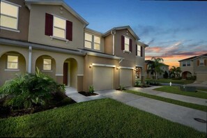 Apartment | 4 bedrooms, Internet