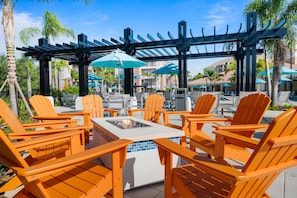Room - Spacious 2Bd Condo - Pool Hot Tub - Near I-drive (Orlando)