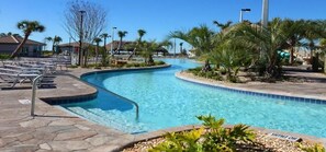 Apartemen | 3 kamar tidur dan internet