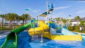 Apartemen | 3 kamar tidur dan internet