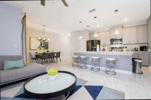 Ferienhaus | 4 Schlafzimmer, Internetzugang