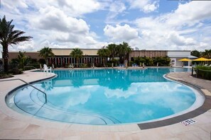 Apartment | 4 bedrooms, Internet