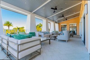 Apartment | 6 bedrooms, Internet