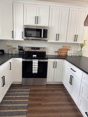 Microwave, oven, stovetop, dishwasher