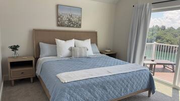 4 bedrooms, free WiFi, bed sheets