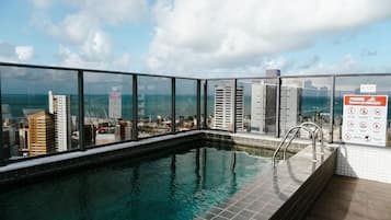 Apartment | Pool | Outdoor pool