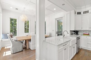 Fridge, microwave, oven, stovetop - Prime Seagrove Location | Private Pool, Bikes, Porches, Steps to Beach Access (Santa Rosa Beach)