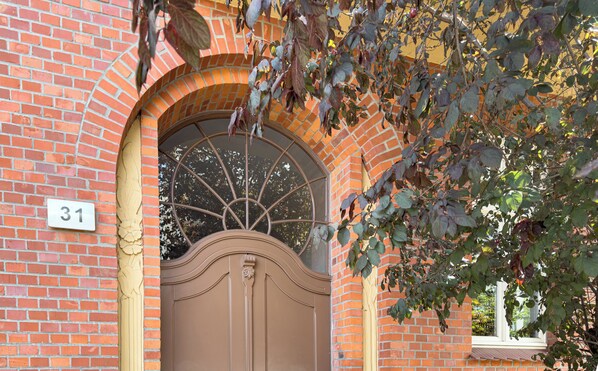 Fachada de la propiedad