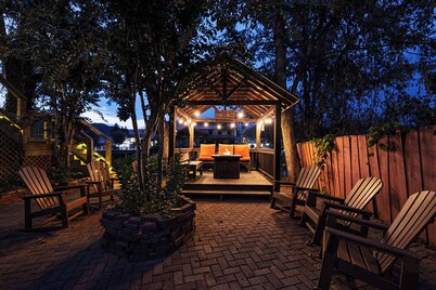 The Kephart a Downtown Bryson City loft Apartment