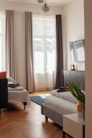 3 bedrooms, iron/ironing board, travel crib, WiFi