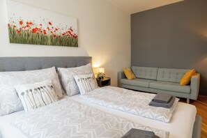 1 bedroom, iron/ironing board, travel crib, WiFi