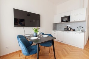 Dining - Stay Inn | Stylish 1BR Apartment | Great Location (Prague 3)