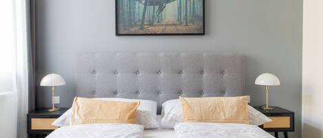 1 bedroom, iron/ironing board, travel cot, WiFi