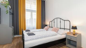 Bügeleisen/Bügelbrett, WLAN, Bettwäsche