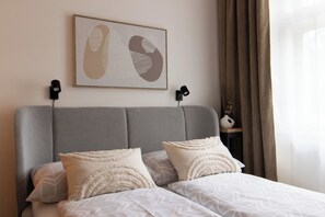1 bedroom, iron/ironing board, travel crib, WiFi