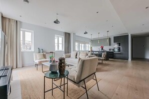 Apartemen Superior, ensuite | Lounge