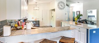 Swim, Golf & Hike: Family Home in Rotonda West!