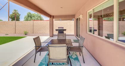1 Mi to Golf Course: Yuma Oasis w/ Furnished Patio
