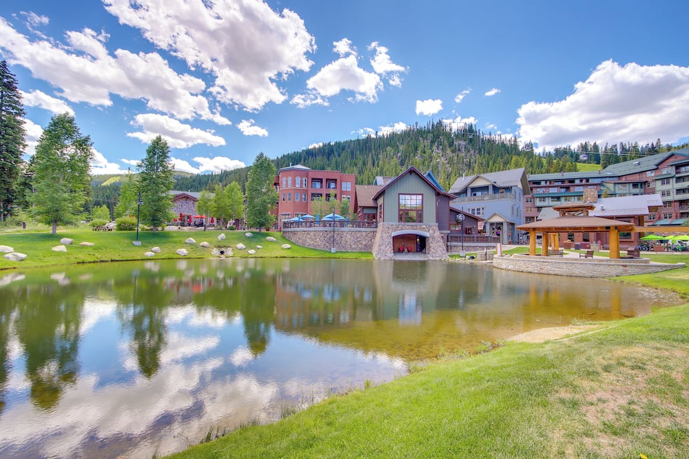 100 Steps to Gondola: Cozy Winter Park Condo!