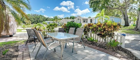 House (2 Bedrooms) | Front of property