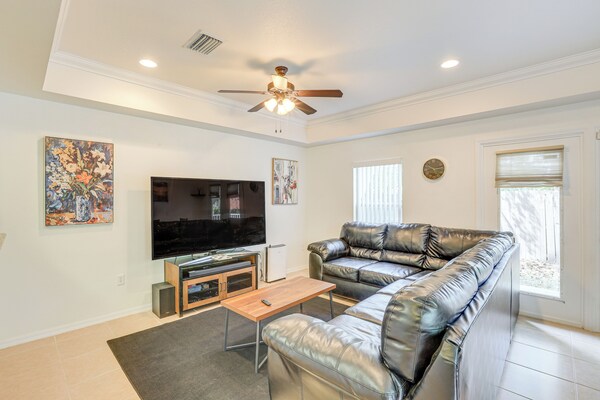 1 Mi To Uf! Gator Game Day Retreat W/ Balcony - Gainesville, FL