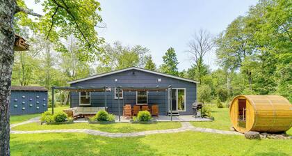 Family Home w/ Outdoor Oasis in Hudson Valley