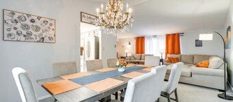 布法羅附近的寬敞家庭度假屋，帶甲板和季節性泳池