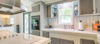 Grand Lake Getaway w/ Boat Dock in St Marys!