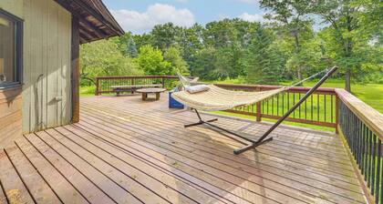 Sauna & Porch: 'writer's Croft of Otter Creek' Gem
