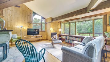 House (1 Bedroom) | Interior