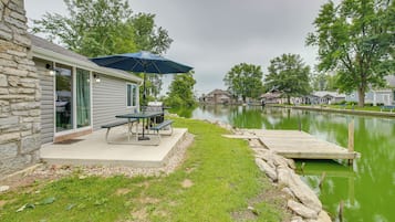 House (2 Bedrooms) | Front of property