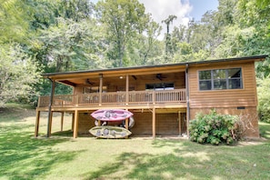 House (3 Bedrooms) | Interior - Dock & Hot Tub: Tennessee River Cabin Getaway (Whitwell)