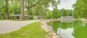 Boat Dock: Couple's Grand Lake Getaway!